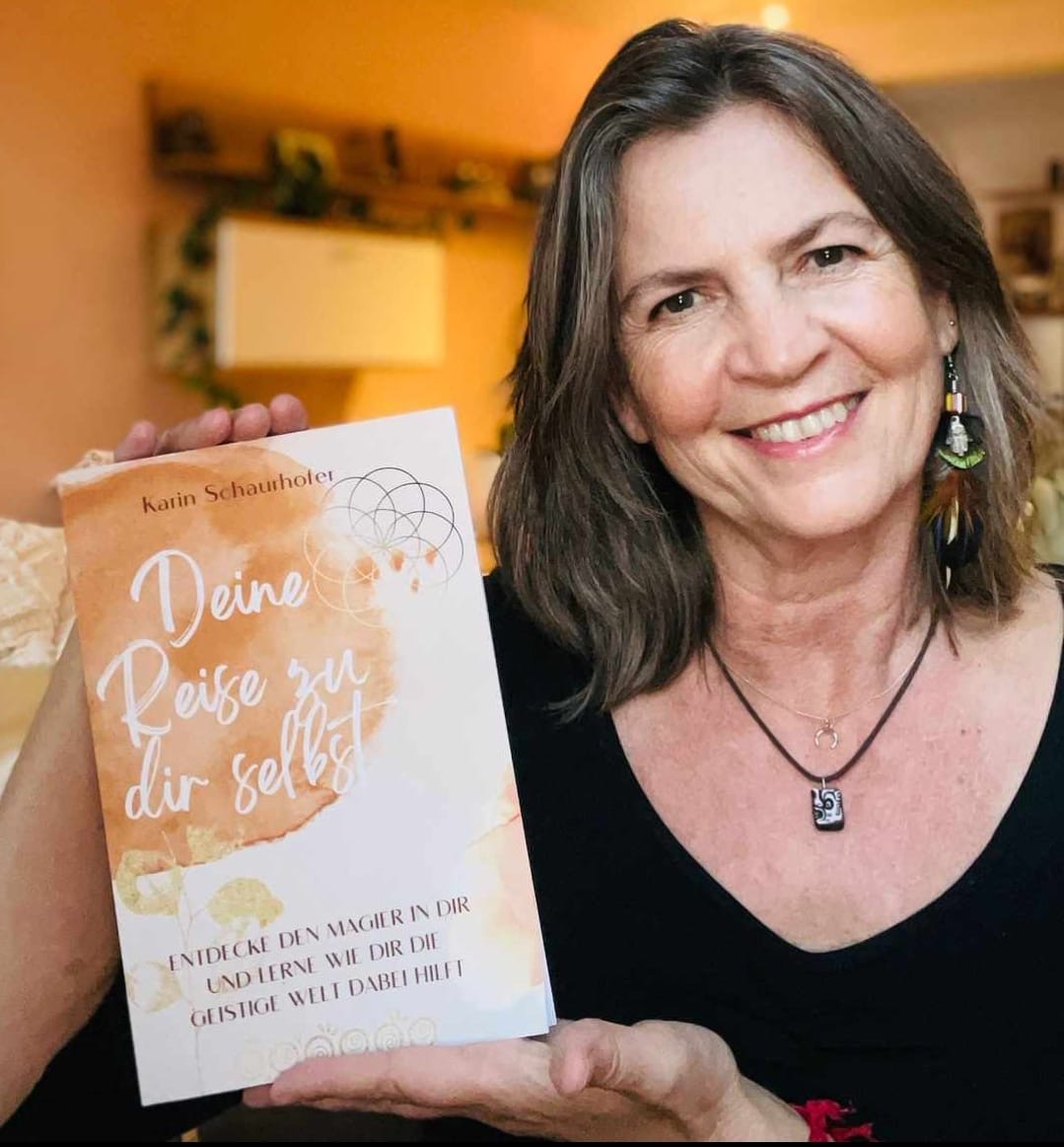 Mein Buch findest du im Onlineshop und auf Amazon